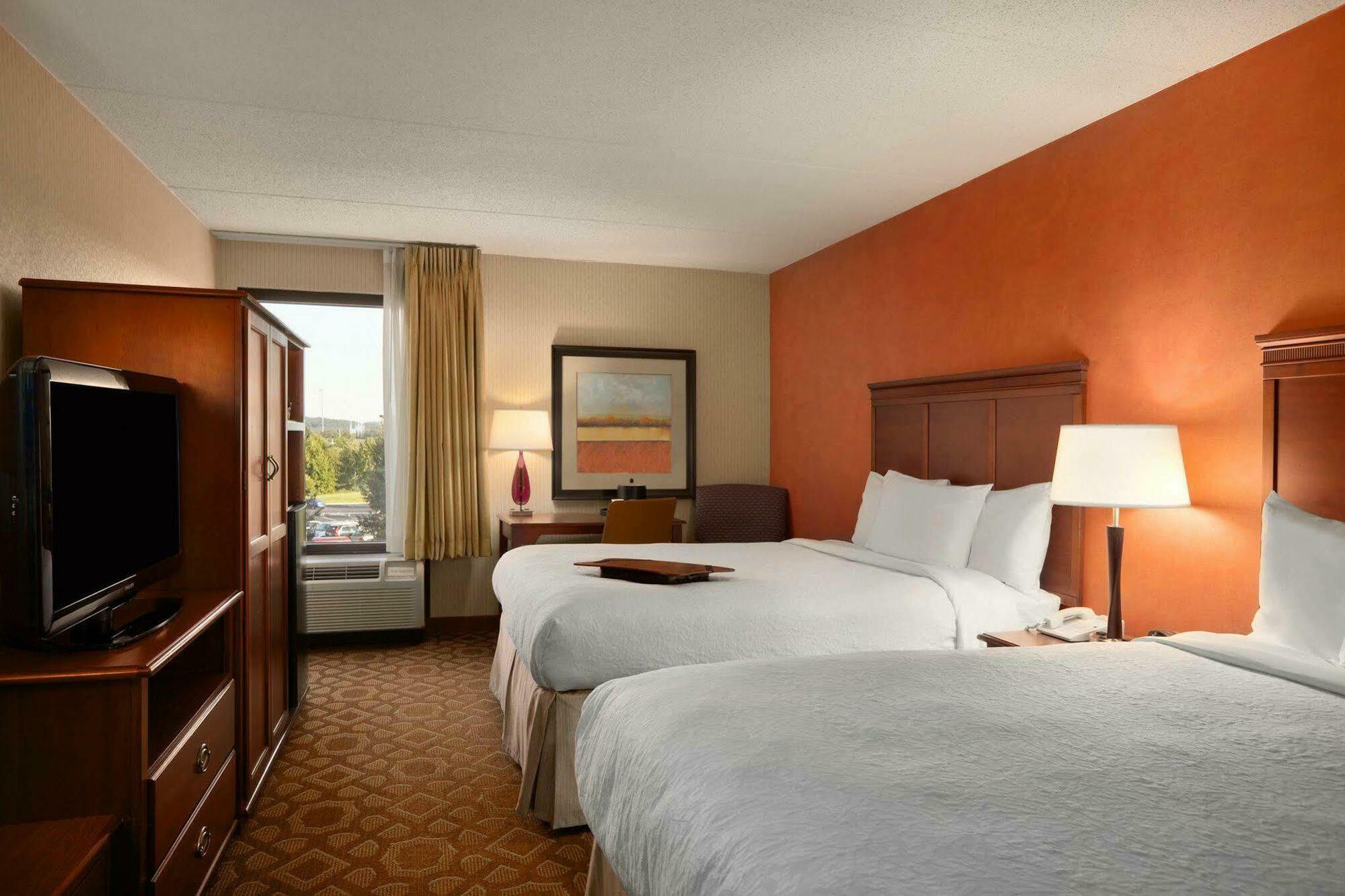 Hampton Inn - York Exterior photo